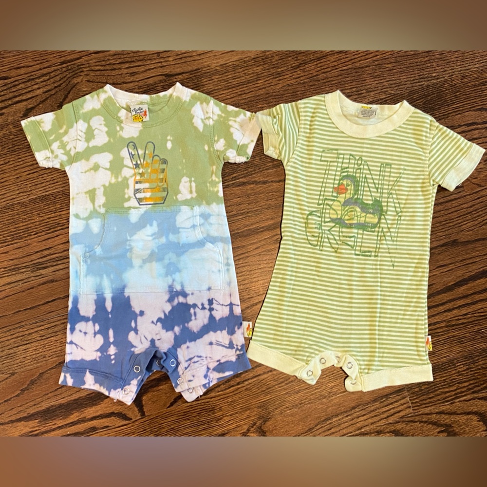 Infant baby Charlie Rocket 2 onesie outfits size 6-9 months